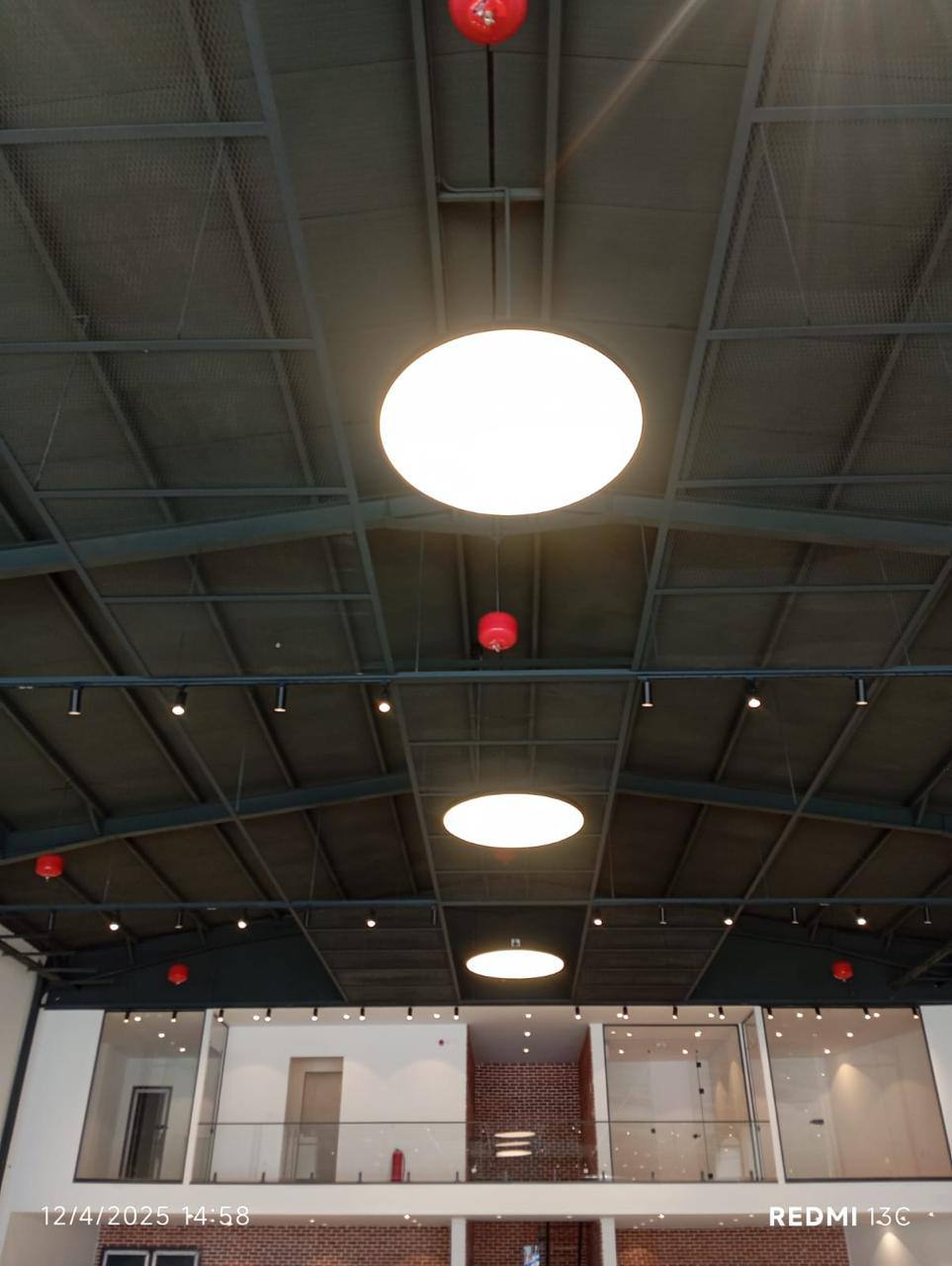 26 Car Showrooms, Industrial Zone - Image 2